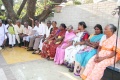 The students waiting for the opening