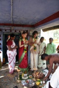 After the first part of the fireritual the couple have to suround the tempel 3 times