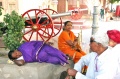 Students resting outside the Hawa Mahal