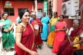 Padma Venkataraman with Bindu artists at the zoo in Trivandrum.jpg